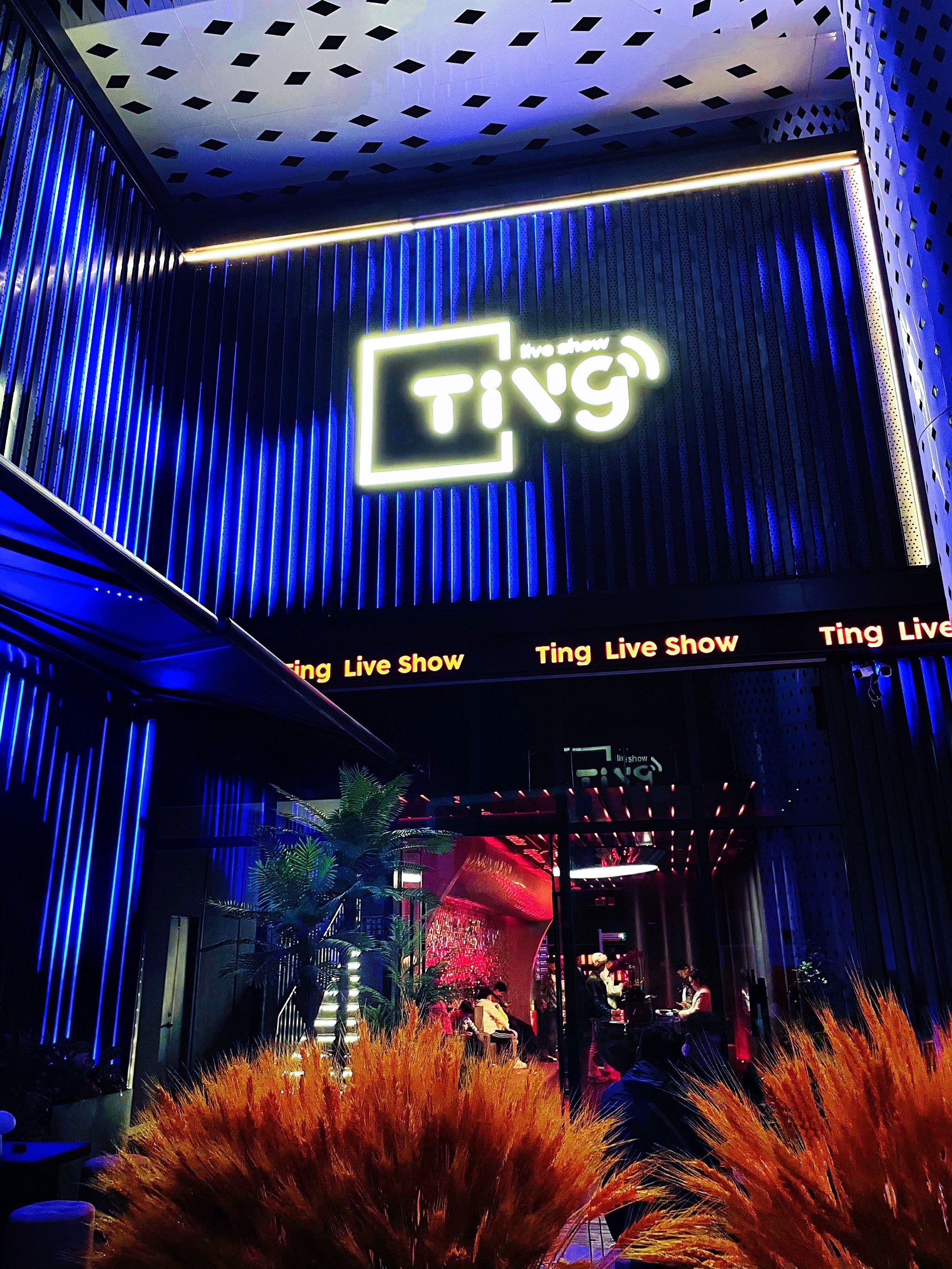 兰州ktv预订首选中低端商务ktv-城关区ktv预订